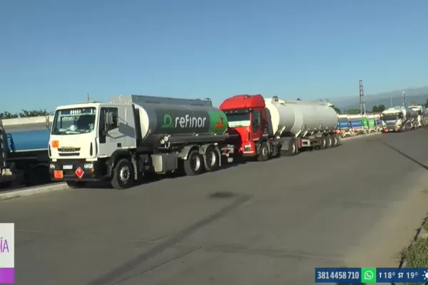 Dictaron la conciliación obligatoria y Camioneros levanta el bloqueo en Refinor