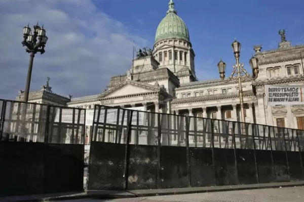 Antes de la sesión en el Senado, el FMI dice que el acuerdo necesita de un amplio apoyo político y social