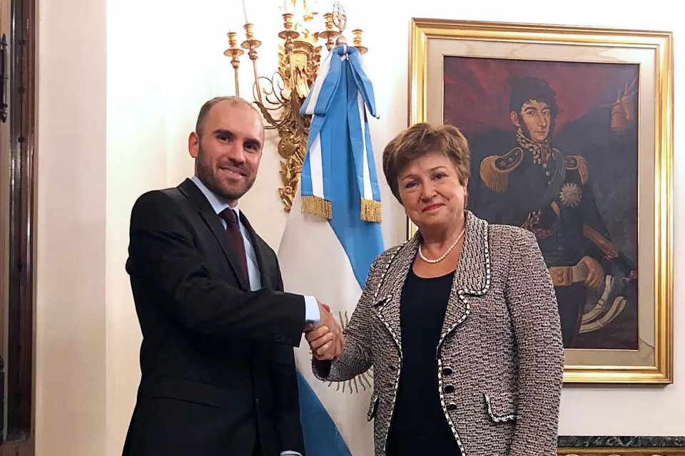 La directora gerente del FMI, Kristalina Georgieva, con el ministro Martín Guzmán