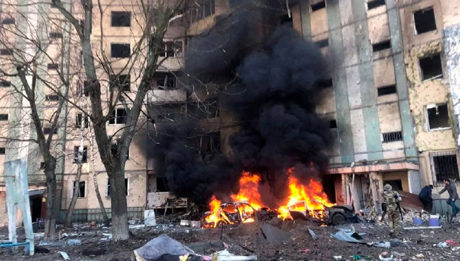 DESTRUCCIÓN. Los bombardeos destruyeron diferentes zonas de Kiev, la capital ucraniana.