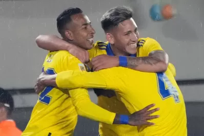 Boca fue más efectivo que River y festejó en el Superclásico