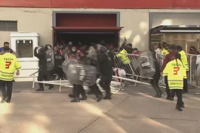 Hubo incidentes en el Monumental en la previa del superclásico