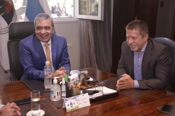 Por qué los conflictos benefician al peronismo y a la oposición