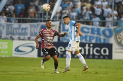 Atlético no levanta cabeza y se hunde con el promedio