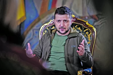 “Matar civiles es un crimen y lo van a pagar”, amenazó Zelenski a pilotos rusos