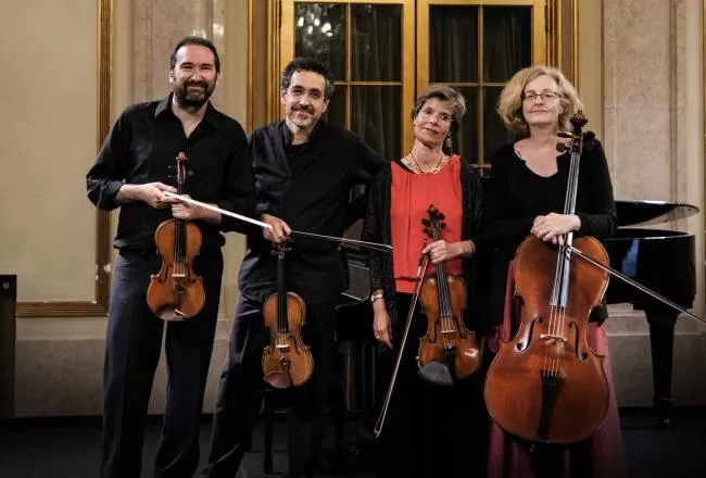 LOS INTEGRANTES DEL  Quarteto Lopes-Graça