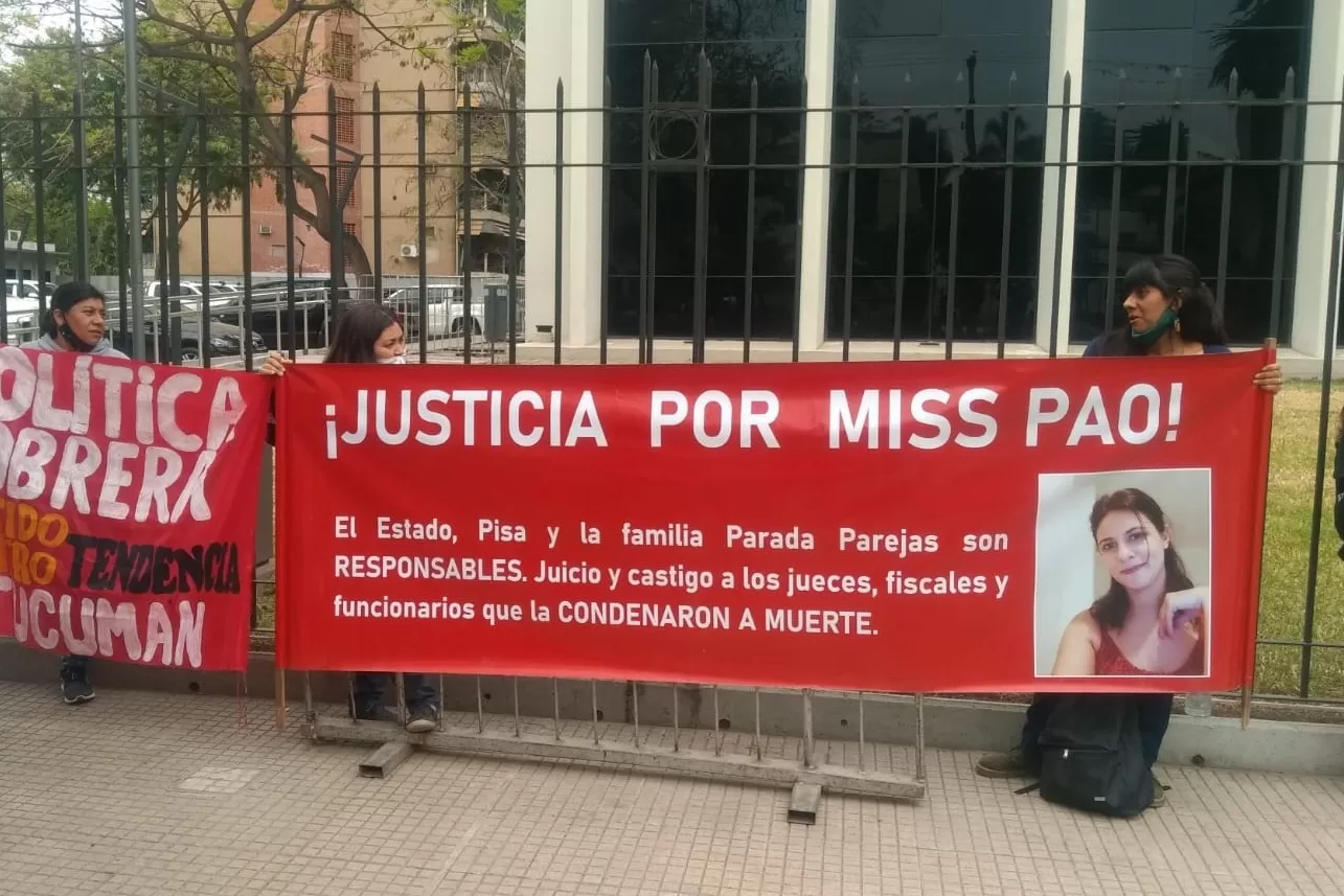 CASO TACACHO. Ante la Legislatura, solicitan la remoción de magistrados por su actuación en el caso. Foto de Facebook Justicia por Paola Tacacho
