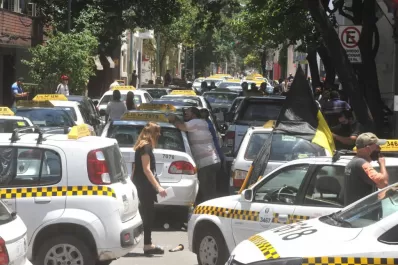 Taxistas en Concepción: suspenden hasta fin de año la obligación de renovar unidades