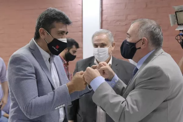 Jaldo elimina 20 áreas del PE para darle más poder a Obras Públicas