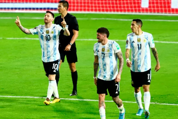 Argentina goleó a Venezuela en La Bombonera
