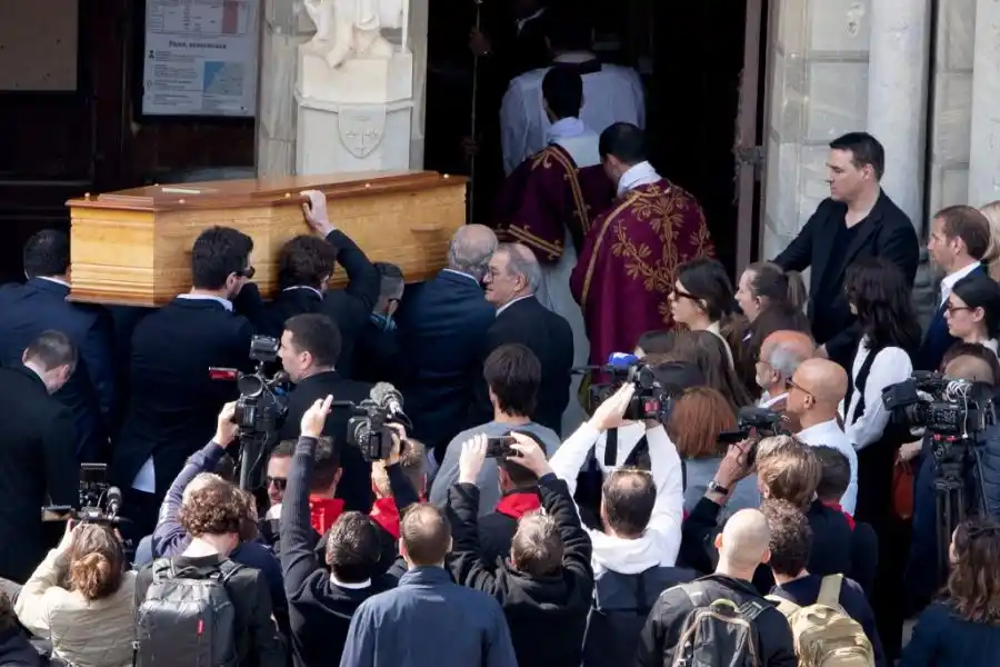 Funeral en Francia. AFP