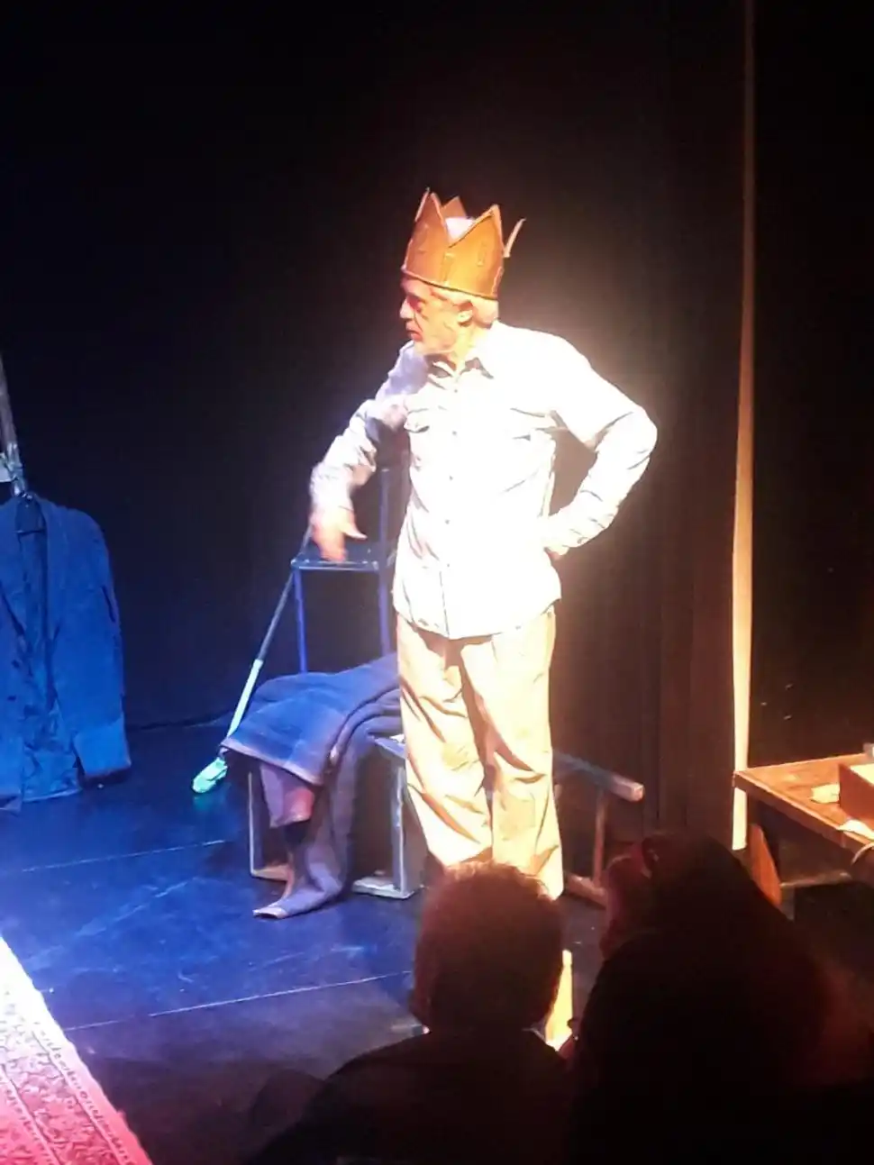 UNA PELEA SOBRE EL ESCENARIO. La separación entre Manuel Villarrubia Norri y Alejandro Sandoval será abordada en formato cómico esta noche. 