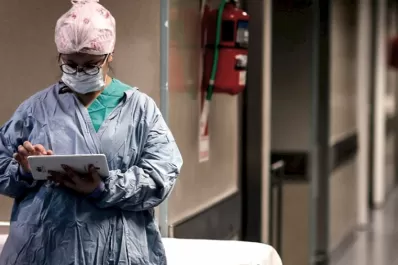 En las últimas 24 horas se confirmaron 818 casos de covid-19 en el país