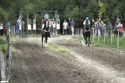El Gobierno suspende las carreras cuadreras en Tucumán, anunció el ministro Agüero Gamboa