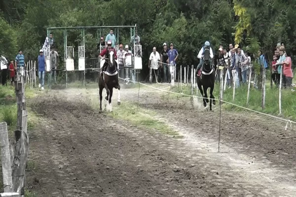 El Gobierno suspende las carreras cuadreras en Tucumán, anunció el ministro Agüero Gamboa