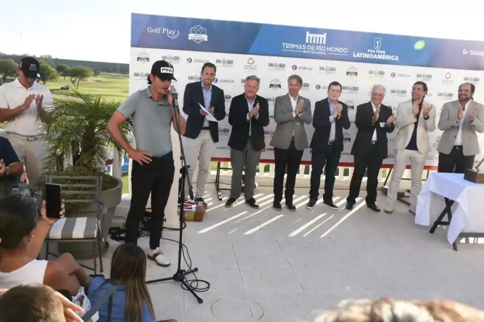 Polideportivo: Lawn Tennis sumó su primer triunfo