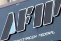 Premio al informante y adiós al secreto fiscal: claves del proyecto que apunta hacia los bienes en el exterior