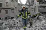 Mientras sigue el diálogo por la paz, un ataque de Rusia dejó dos muertos en Mykolaiv