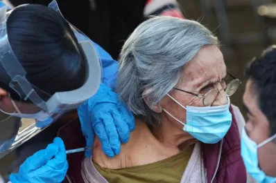 Advertencia del Ministerio de Salud sobre la vacunación contra covid-19