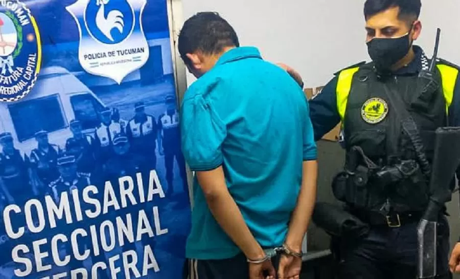 Un joven tucumano fue detenido, acusado de golpear y amenazar a su madre