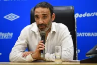 Azconzábal contundente: apoyo al plantel, a muerte