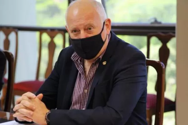 Ascárate ratificó que en el Goretti se implantan chips anticonceptivos a menores sin sentencia judicial