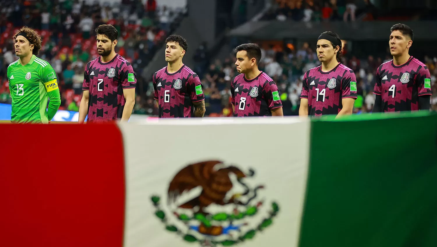 EN LA CIMA. Los mexicanos empataron con Canadá en la punta de las Eliminatorias Concacaf.
