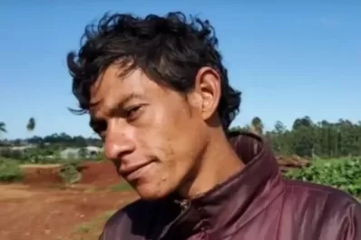 Denuncia que lo quieren matar por lindo