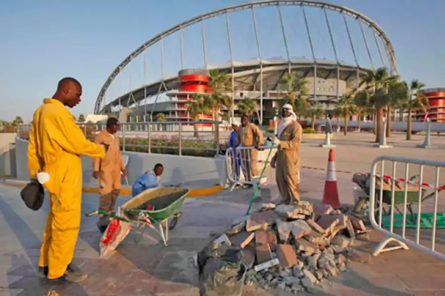 EN LA MIRA. Las condiciones laborales de lo hecho en Qatar se investigan. 