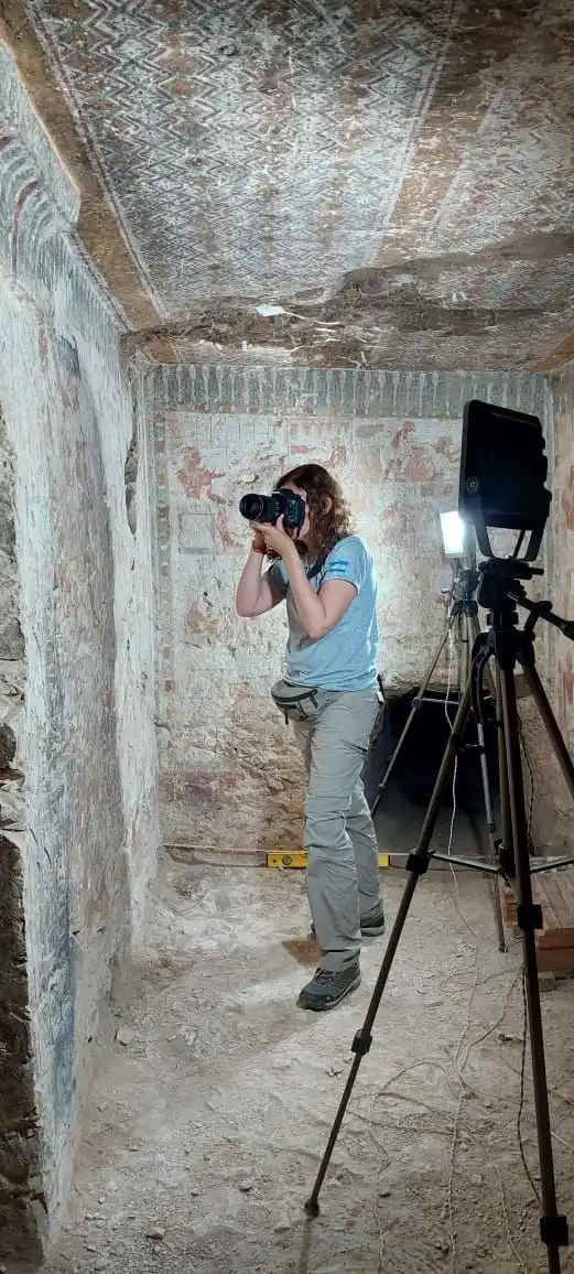 SACANDO FOTOS. Registrando el interior de Luxor.