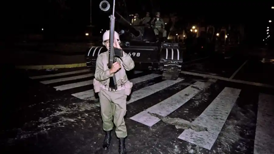 El gobierno de Perú decreta toque de queda en Lima ante bloqueos de rutas y protestas 