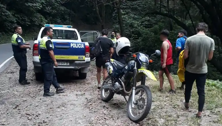 OPERATIVO. Cerro San Javier: rescataron a menores extraviados.