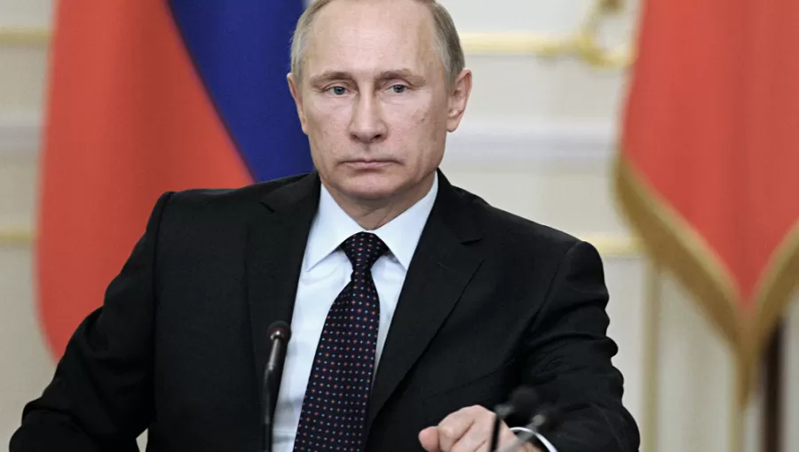 Un ex asesor de Putin avisa qué sanción contra Rusia haría que la guerra cese