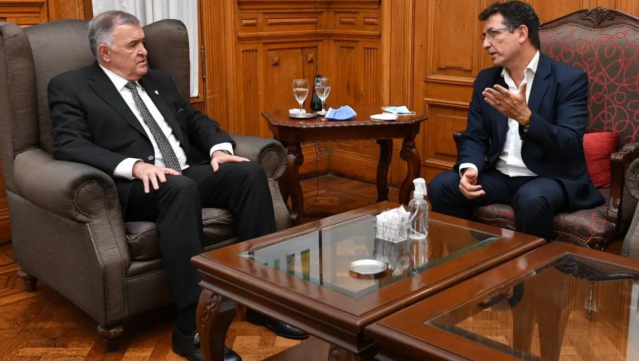 ENCUENTRO. El vicegobernador -a cargo del Poder Ejecutivo-, Osvaldo Jaldo, se reunió con Gabriel Yedlin para de articular políticas nacionales en Tucumán.