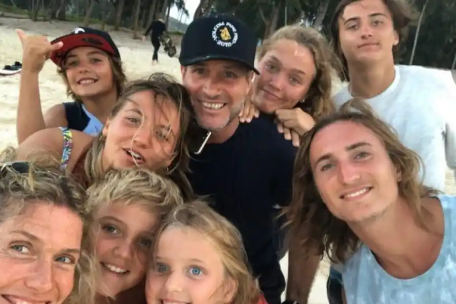 Maru Botana junto a su marido y sus hijos