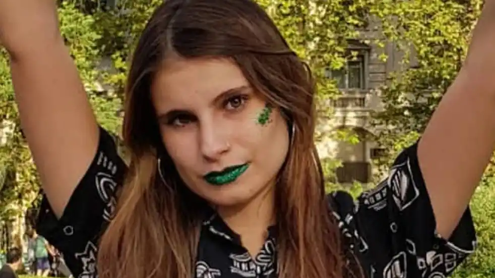 Siete años después de su viaje de egresados contó que fue abusada e impulsó a otras mujeres a hacerlo 