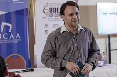 El productor Nicolás Batlle reemplazará a Luis Puenzo al frente del Incaa