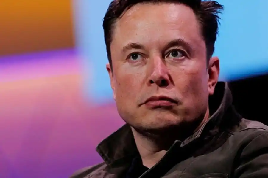 ¿AMENAZA?. Musk dijo que esta es su ultima oferta y en caso de ser rechazado analizará la situación de sus acciones con la red social.