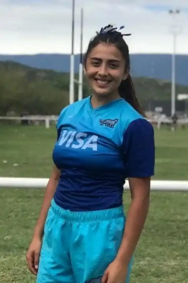 ORGULLOSA. “Vestir estos colores es lo más hermoso” (Lourdes Cabrera-Alberdi Rugby).