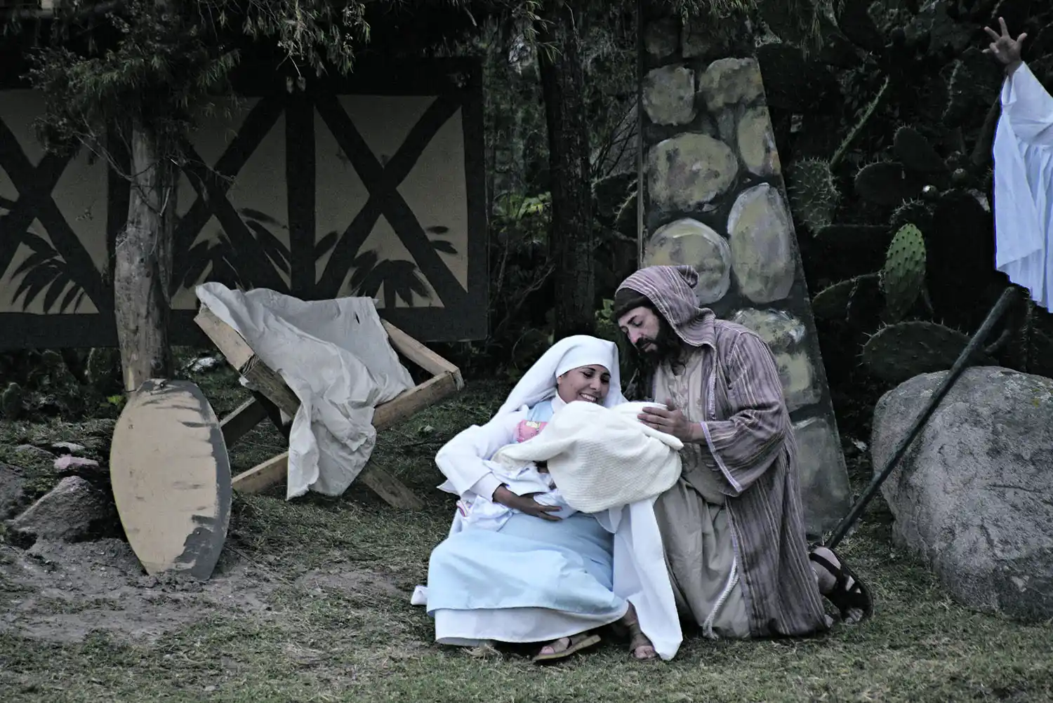RECREACIÓN. La obra “Vida y Pasión de Dios Hombre” (dirigida por Carlos Kanán) fue interpretada en varias locaciones.