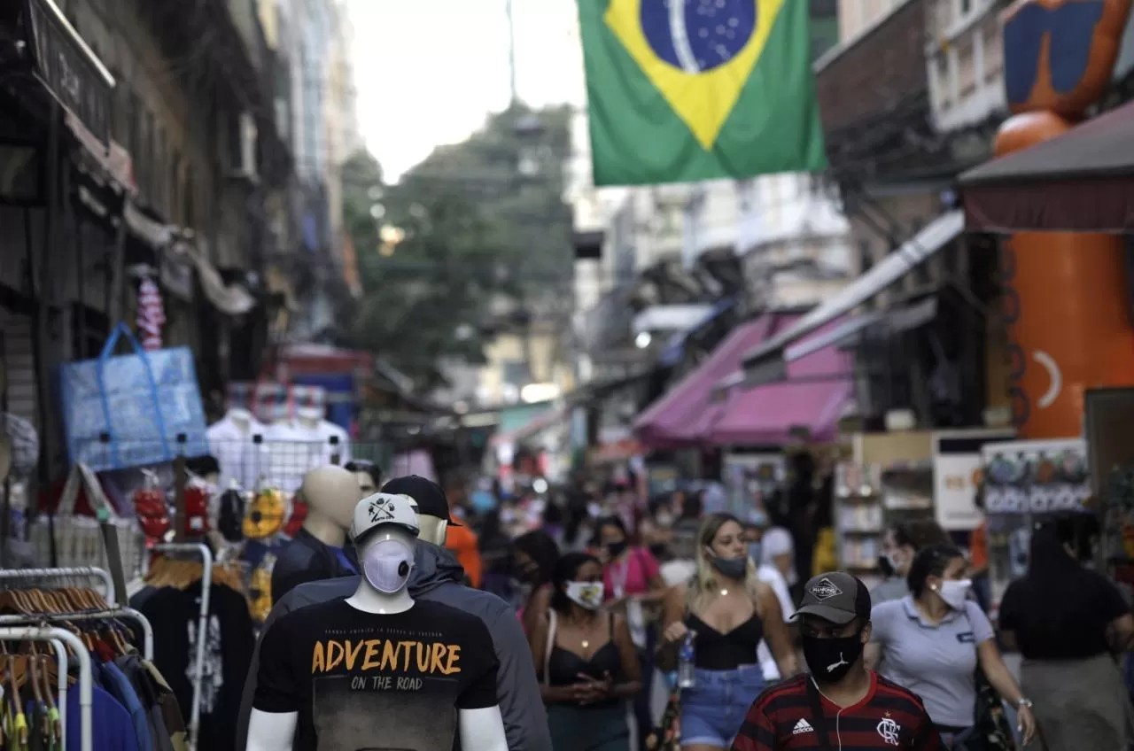 COVID-19. Brasil anunció que levantará la emergencia sanitaria. Foto toma de: Reuters.