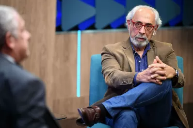 Santiago Kovadloff: “es una gestión de autofagocitación, se destruyen, descalifican”