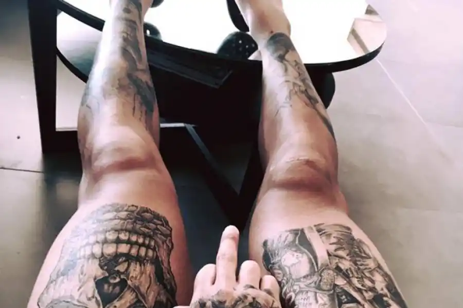 Algunos de sus tatuajes.