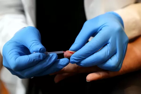 Lanzan un test rápido para detectar una enfermedad silenciosa que afecta a miles de argentinos