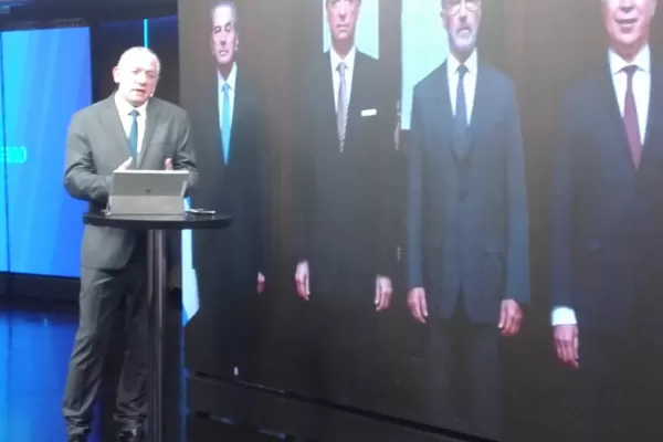 El editorial de Van Mameren: intereses de políticos alejados del interés de la gente