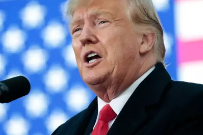 Donald Trump: abandonó una entrevista televisiva y dijo “apaguen las cámaras”