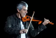 Peteco Carabajal: cómo encender un fueguito de libertad con el público