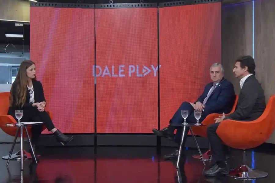 DIRIGENTES. Gerardo Morales y Roberto Sánchez, en el estudio de LG Play. LA GACETA / ANALÍA JARAMILLO