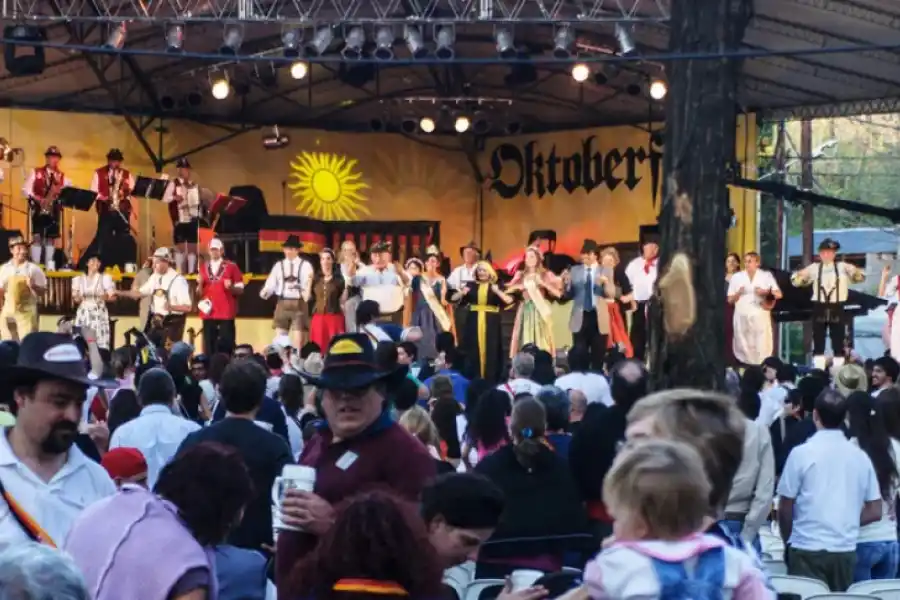 Previaje 3: tres destinos para aprovechar con reintegro del 50%