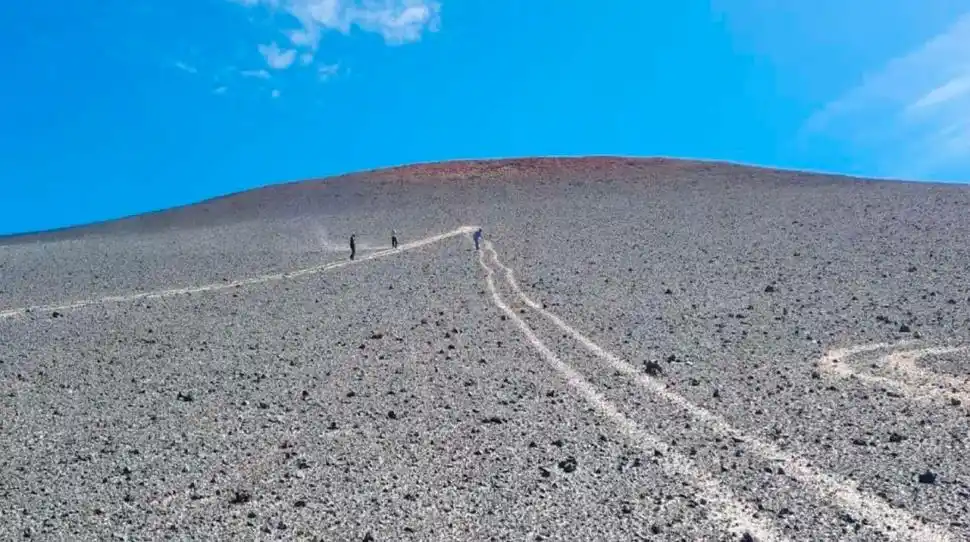 DIFÍCILES DE BORRAR. Se calcula que tendrán que pasar entre 20 y 30 años para que las líneas desaparezcan. TN